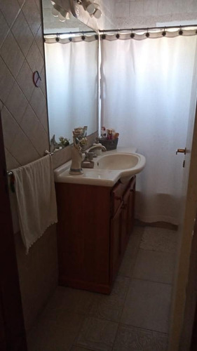 Imagen 8 de 15 de Confortable Casa Quinta En Venta En El Centro De Fco. Álvarez