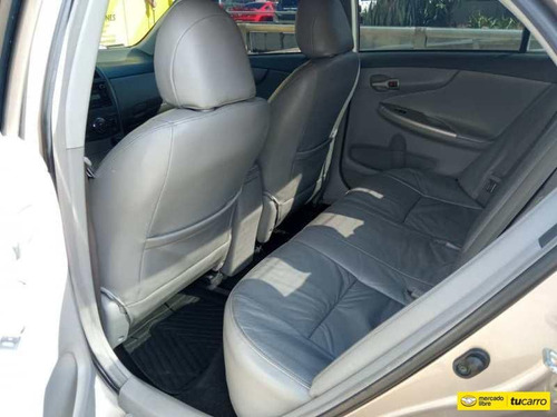 Toyota Corolla Automático