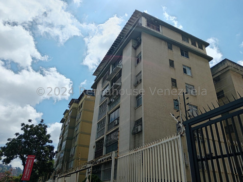 Comodo Apartamento En La Trinidad.   Mls -24-21326 Lp