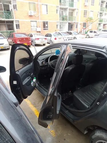 Renault Logan 1.6 Authentique