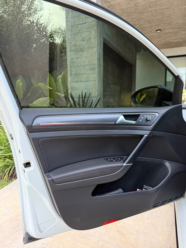 Volkswagen Golf 2.0 Gti Tsi App Connect + Cuero