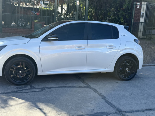 Peugeot 208 1.6 Style Mt