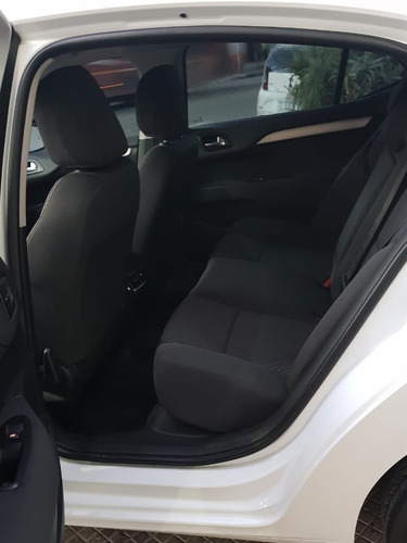 Imagen 12 de 12 de Citroën C4 Lounge 2.0 Tendance