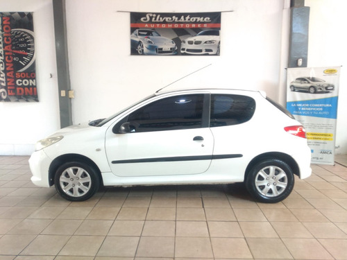 Peugeot 207 1.4 Active 75cv