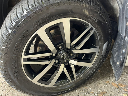 Imagen 15 de 17 de Toyota Prado Txl