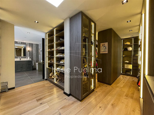 Vende Casa Impecable En Golf De Manquehue En Lo Barnechea