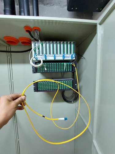 Imagen 2 de 5 de Empalmes Por Fusión Y Certificación De Fibra Óptica