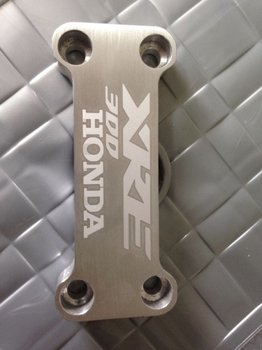 Acutrax Nivelador De Timón Para Honda Xre 300 Aluminio