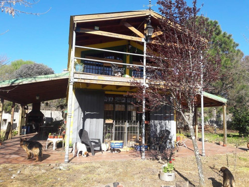 Imagen 12 de 30 de Quinta En Arturo Segui Calle 403 E/ 139 Y 141 La Catalina Dacal Bienes Raices