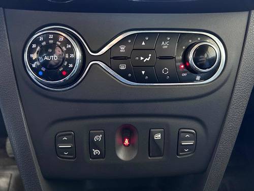 Imagen 23 de 25 de Renault Sandero Stepway 2017 1.6 Privilege 105cv