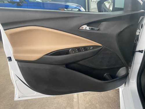 Chevrolet Onix 1.2t Premier L At