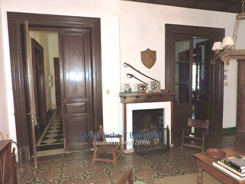 Imagen 3 de 15 de Casa Con Encanto De Estilo Colonial!!!