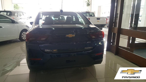 Chevrolet Onix Premier