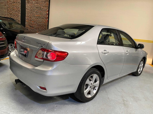 Toyota Corolla 1.8 Xei At 2011