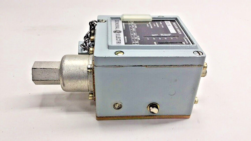 Ge Cr127b15 New Pressure Switch 115v Ac/dc 1-75psi Nema Ccb