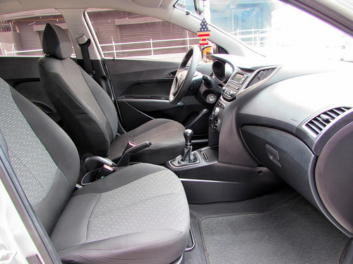 Imagem 11 de 14 de Hyundai Hb20 2019 Flex
