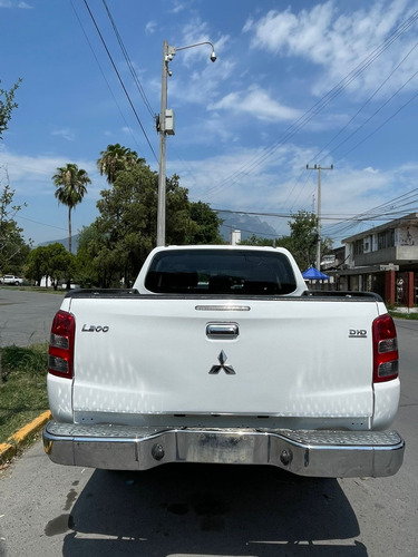 Mitsubishi L200 2.5 Di-d Cabina Doble 4x4 Mt