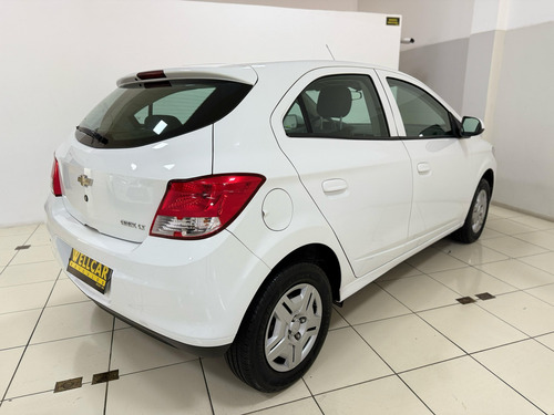 Chevrolet Onix 1.0 Lt