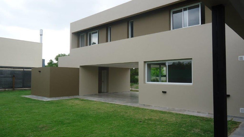 Vendo Hermosa Casa En Barrio Cerrado La Morada