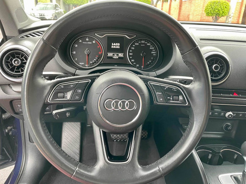 Imagen 10 de 15 de Audi A3 2019 1.4 Sedán Select At Dsg