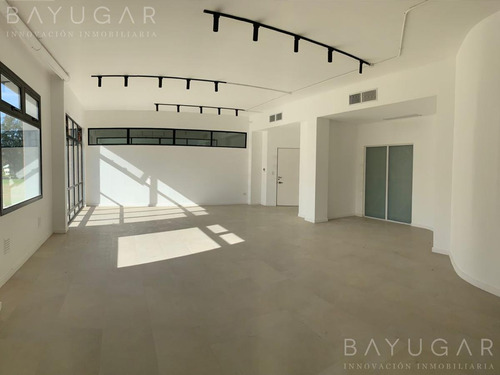 Imagen 15 de 24 de Alquiler / Oficina Coworking En Parque Austral / Bayugar Negocios Inmobiliarios
