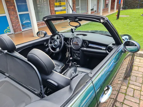 Mini John Cooper Works Cabrio 1.6cc Mt Aa 4x2