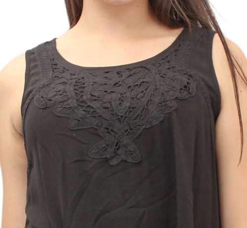Imagen 2 de 7 de Musculosa Reserved Broderie 100% Algodon - Belgrano Anaandi
