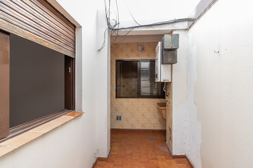 Departamento En Venta En Flores, Capital Federal, Buenos Aires