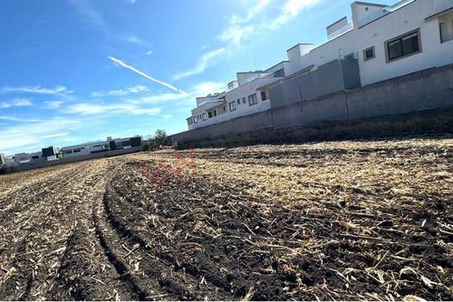 Terreno Para Desarrollo De Vivienda, En Metepec Centro