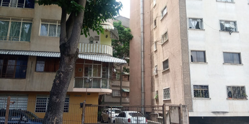 Imagen 5 de 5 de Alquiler De Apartamento En Colinas De Bello Monte