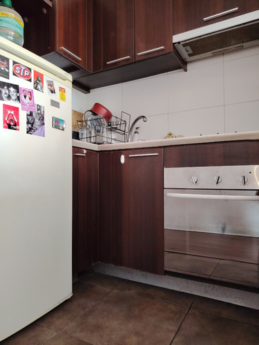 Departamento Ubicado Entre Dos Estaciones De Metro
