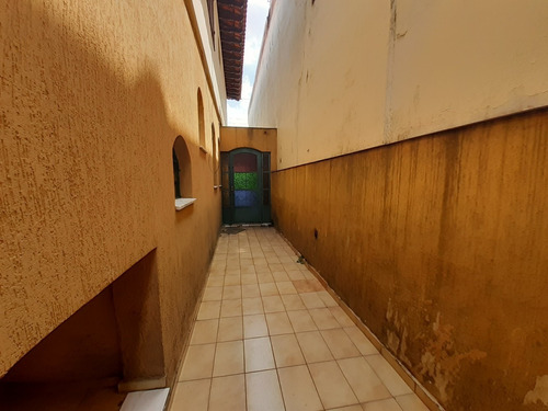 Imagem 7 de 10 de Lindo Sobrado Com 3 E Sacda Em Condomínio Fechado Fl36