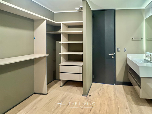 Departamento En Venta De 3 Dorm. En Vitacura