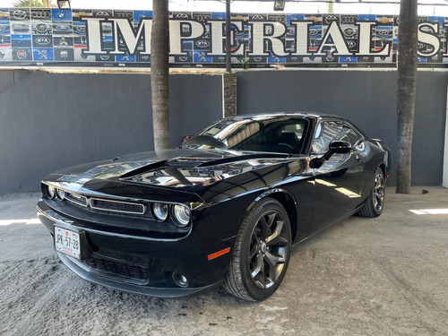 Carro  Dodge Challenger | 2018 