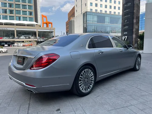Mercedes-Benz Maybach 6.0600 Maybach At