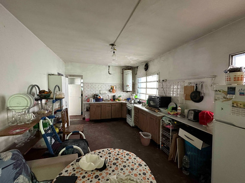 En Venta Casa A Reciclar Con Local Al Frente Av. Senador Moron - Zona Comercial Para Desarrollo Inmobiliario