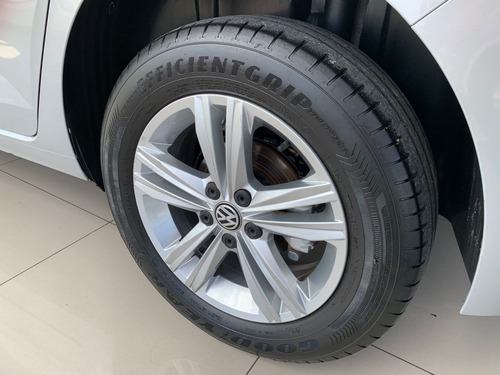 Imagem 7 de 12 de Volkswagen Polo Hatch 1.0 12v 4p Tsi 200 Comfortiline Automá