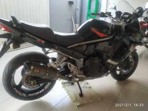 Imagem 2 de 7 de Suzuki Gsx 1250 Fa