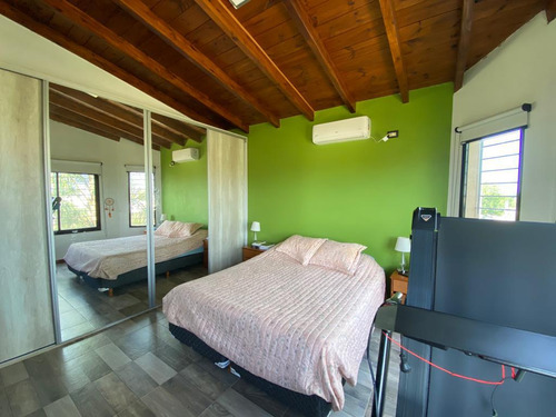 Casa En Venta De 3 Dormitorios Con Pileta En Roldan - Acequias Del Aire
