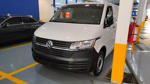 Volkswagen Transporter 2.0 Cargo Van 6.1 Mt