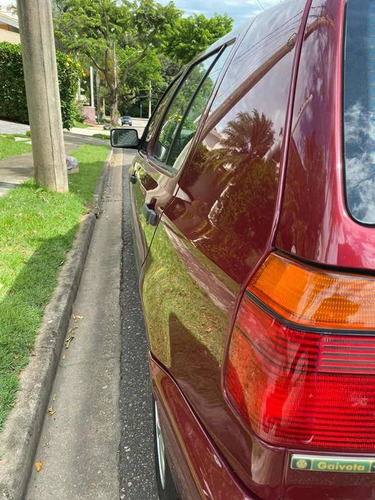 Imagem 5 de 15 de Volkswagen Golf Gl