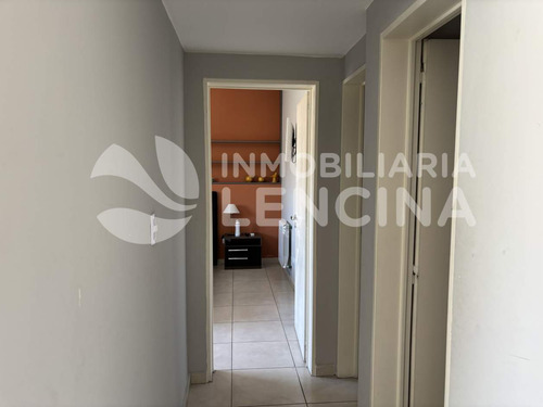 Departamento 2 Dormitorios Con Patio Y Cochera. Centro