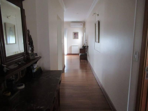 Imagen 6 de 15 de Ana Valencia Ventas