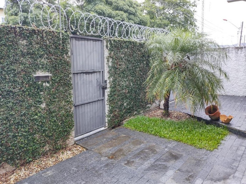 Casa Com 3 Dormitórios À Venda, 180 M² Por R$ 852.000,00 - Serraria - São José/sc - Ca3317