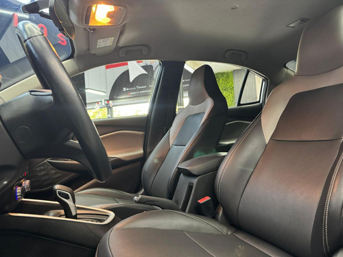 Chevrolet Onix Plus 10tat Pr2