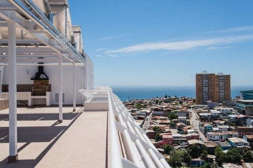 Hermoso Departamento Con Vista Hacia La Bahía De Valparaíso