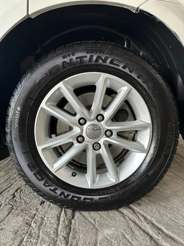 Dodge Journey 2.4 Sxt 5 Pasajeros Plus At