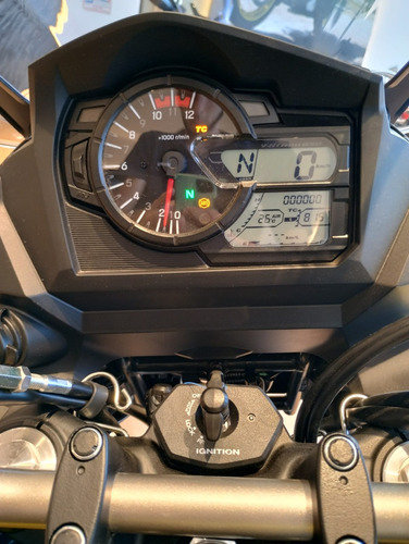 Suzuki V-strom 650xt 2025 - Financiación Tasa 9.9%