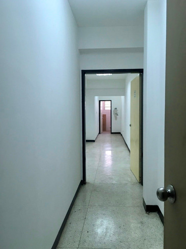 Imagen 7 de 11 de Cb Oficina En Alquiler En La Campiña 36m2