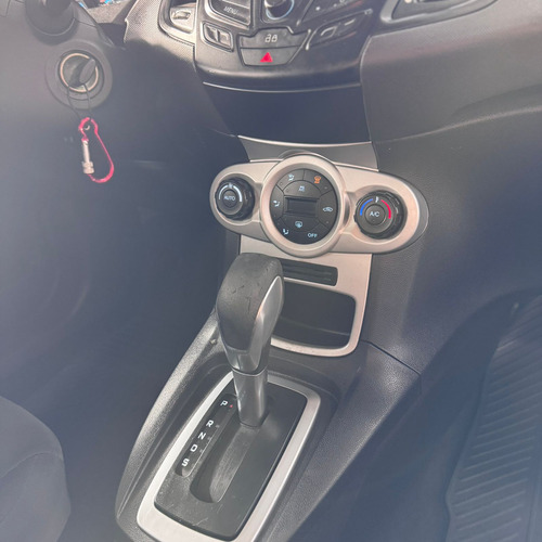 Ford Fiesta New Fiesta SE 1.6 16V PowerShift